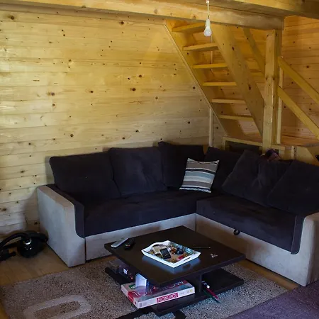 Lodge Brvnara Za Psiho Fizicki Restart Podgorica